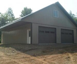 over-hang-2-garage-doors-on-shed-custruction